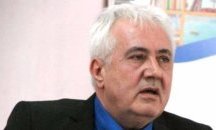 Представят творбите на д-р Ефраимов на сцената в Добрич