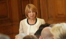 БСП предлага еднократната помощ от 250 лв. до четвърти клас