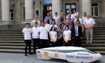 Тържествено посрещане за отбора на Русенски университет в Shell eco-marathon