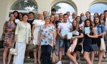Абитуриенти от Симитли получиха дипломи