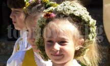 Детска градина отпразнува в аванс Еньовден