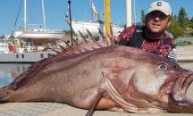 Световен рекорд с улов на 70-килограмов групер постави Виктор Лучиянов от Балчик