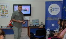 Представиха пред младежи от Сливен предизвикателствата при обучение, пътуване и работа в Европа