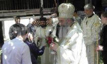 Игуменът на Светата рилска обител: Управляващите днес влязоха ли в храма