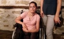 Ученичка от Елена с благотворителна фотизложба в помощ на Меги