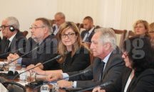 Екатерина Захариева: Ще дадем не само политическа, но и практическа подкрепа за Западните Балкани