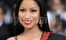 Ники Минаж иска хората да усетят коледната магия с нея