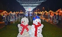 Коледно градче от приказките отвори врати във Велико Търново