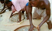 Продадоха на търг 709 каратов диамант от острова Сиера Леоне