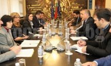 Министър  Захариева обсъди борбата с тероризма, религиозната толерантност и мигрантската криза с депутати от иранския парламент