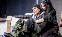 Авторският спектакъл “Червената или черната" на Влади Въргала с премиера в Хасково