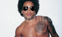 Лени Кравиц не носи бельо