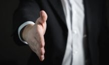 Ръкостискането издава мъжките сексуални умения