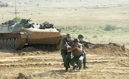 Турция намалява казармата на шест месеца