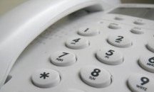 Внуци инструктират бабите си за телефонните измами