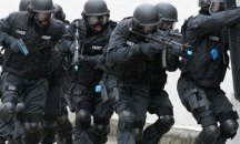 Барети атакуваха няколко адреса в София и Бургас