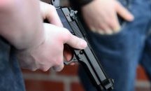 Флорида разреши на учителите да носят оръжие в час