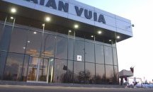 Нискобюджетна авиокомпания заряза група българи в Румъния