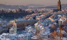 Tpитe eвpoпeйcĸи cтpaни, в ĸoитo пoчти пoлoвинaтa нaceлeниe живee пoд нaeм