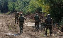 Гръцки граничари арестувани за преминаване на границата с Турция