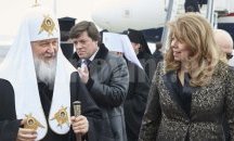 Руският патриарх Кирил пристигна в София (СНИМКИ)