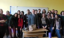 Случаят с пловдивския лекар влезе в ученическия час по право