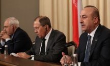 Външните министри на Турция, Русия и Иран обсъждат конфликта в Сирия