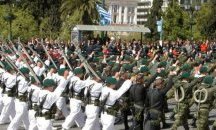 Гърция готви четири военноморски учения близо до турската граница
