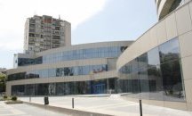 Прокуратурата се самосезира по повод провесеното през тераса бебе