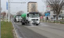 Започва пролетното миене на улици в Пловдив (СНИМКИ)