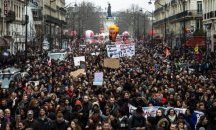 Общонационални протести блокират Франция