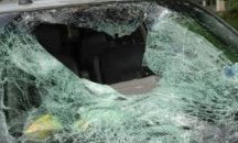 Вандали потрошиха девет автомобила в Пловдив