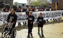 Социалният министър и омбудсманът се срещат с родители на деца с увреждания