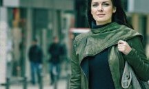 Жени Калканджиева влиза в костюма на „Предприемачът“