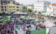Б.Т.Р и Джон Лоутън гостуват на Петрич за празника на града
