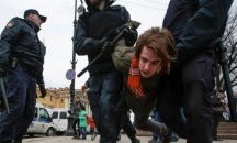 ЕС осъди Русия за масовите арести на митингите срещу Путин