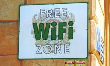 Нови 700 училища с безплатен Wi Fi от догодина