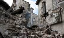 Петчленно семейство остава без покрив след инцидента с тира в Борован