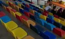 Гимнастичките ни се притесняват от цветовете в залата на европейското