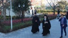 Патриарх Вартоломей пристига на ключова визита в Атина