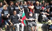 Родители на деца с увреждания от Русе излизат на протест в защита на Бисер Петков