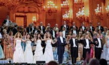 Андре Рийо идва у нас с личен готвач и 130 души антураж