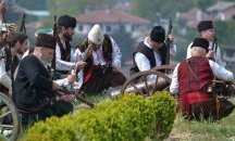 Оригинални хайдушки оръжия и магически ритуали за Еньовден край Хисаря
