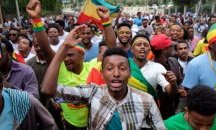 Десетки ранени при взрив на митинг в Адис Абеба