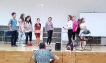 Допитване: Бургаските младежи са готови да приемат бежанци и мигранти