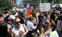 Протести в САЩ срещу имиграционната политика на Тръмп