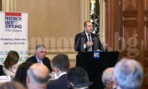 Румен Радев: Комплиментите за председателството не бива да ни заблуждават (СНИМКИ)
