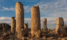 Природната забележителност „Дикилиташ“ край Русе се руши