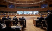 Финансовите министри от еврозоната обсъждат влизането ни в „чакалнята на еврозоната“?