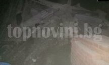 Шестетажна сграда рухна в Делхи, има загинали (СНИМКИ)